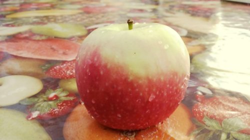 apple